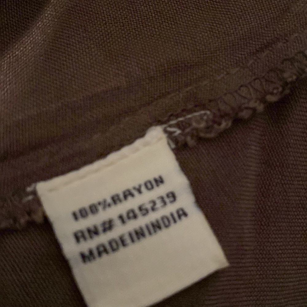 Sim & Sam Olive Green front button tie front crop top, size M - Picture 4 of 4